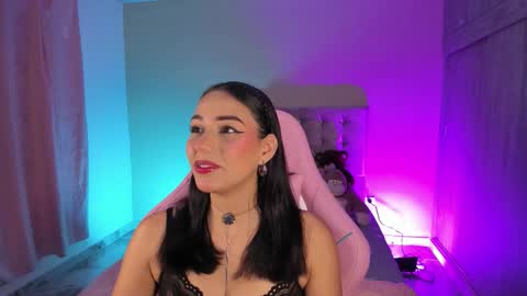 Snapshot of lucianacarter chatting on 02-08-26, 08:07 online show from 02-08-26, 08:07