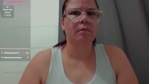 Snapshot of lucianamaster chatting on 10-10-25, 12:04 lucianamaster online show from 10-10-25, 12:04