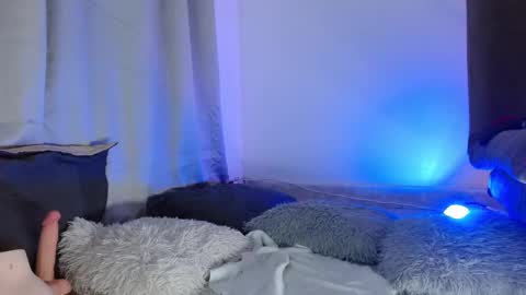 Lucie - online show from 01-11-25, 09:46