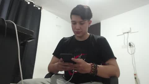 Fernando online show from 04-25-26, 08:28