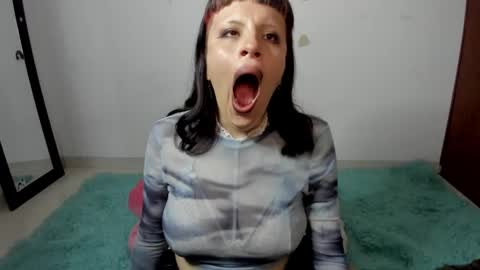 Snapshot of luciferrx666 chatting on 01-12-25, 03:28 camila online show from 01-12-25, 03:28