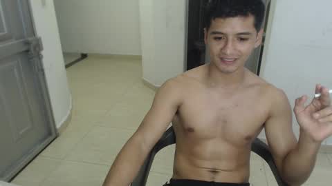 Snapshot of lucifferr_ chatting on 03-09-25, 04:16 leonel online show from 03-09-25, 04:16