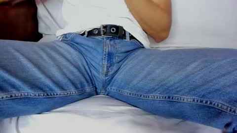 Leo online show from 02-25-25, 05:25