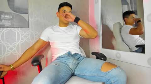 Leo online show from 09-12-25, 11:43