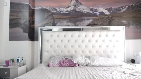 Snapshot of luciifer_hills chatting on 12-24-24, 01:06 luciifer_hills online show from 12-24-24, 01:06