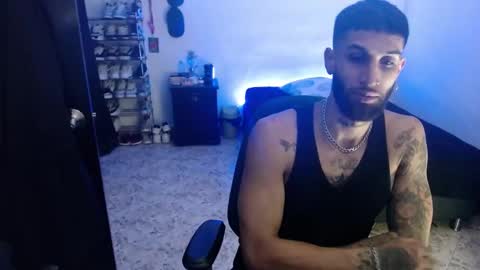 Snapshot of luciifer_hills chatting on 01-01-25, 07:30 luciifer_hills online show from 01-01-25, 07:30