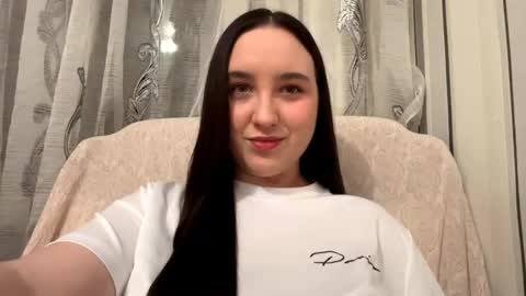 Sofia online show from 12-21-25, 10:06