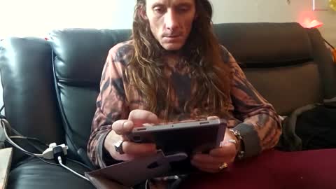 luciousloxs online show from 11-28-25, 09:12