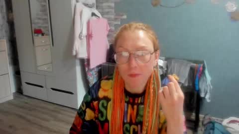 lucky_licky20 online show from 10-07-25, 01:58