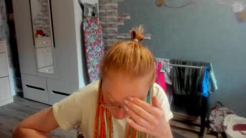 lucky_licky20 online show from 10-08-25, 01:58