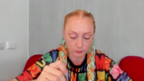 lucky_licky20 online show from 10-13-25, 11:49