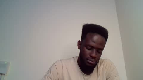 Snapshot of luckycharly chatting on 02-14-25, 09:03 MASTER DOM online show from 02-14-25, 09:03