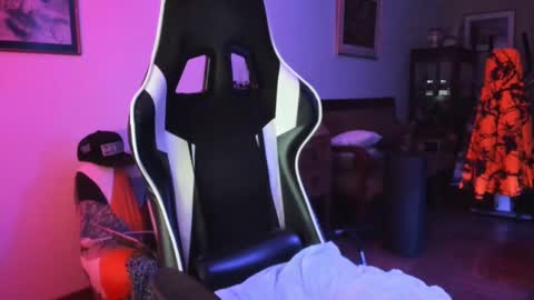 Lucky online show from 12-21-24, 06:02