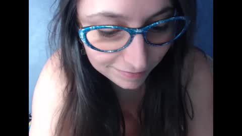 Snapshot of luckylinda23 chatting on 01-20-25, 02:57 luckylinda23 online show from 01-20-25, 02:57