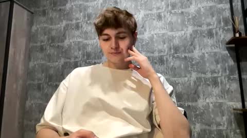 Snapshot of luckymenchik chatting on 11-15-25, 10:15 Ricky online show from 11-15-25, 10:15