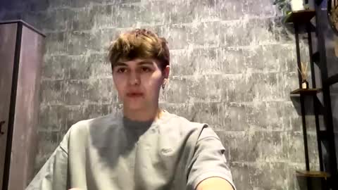 Snapshot of luckymenchik chatting on 11-20-25, 11:04 Ricky online show from 11-20-25, 11:04