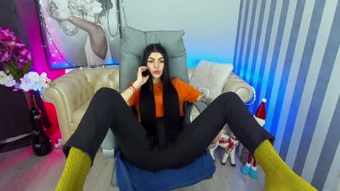 Monika online show from 01-15-25, 06:12