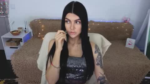 Monika online show from 09-12-25, 08:36