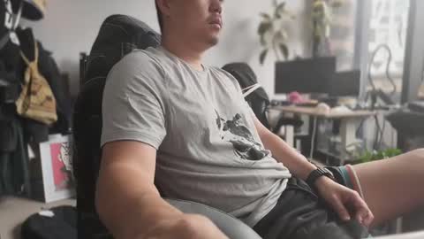 Snapshot of luckystrike989 chatting on 02-09-25, 10:11 Tyson online show from 02-09-25, 10:11