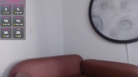   online show from 12-14-25, 12:05