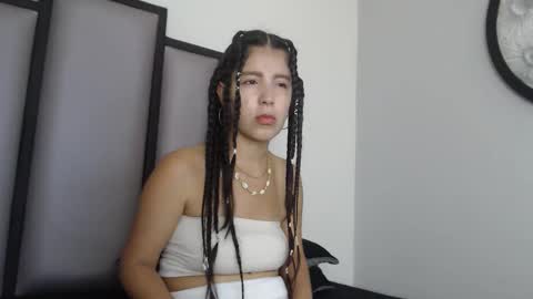   online show from 02-01-26, 03:05