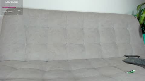 Snapshot of lucy__77 chatting on 01-28-25, 09:50 Hello my name is Lucy nice to meet you  thumb up is important for me kisses     online show from 01-28-25, 09:50