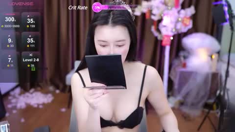 Lucy online show from 02-21-25, 02:17