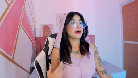 Lucy online show from 02-14-26, 03:14