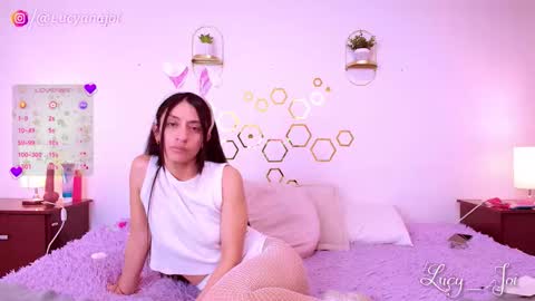 Luciana online show from 10-07-25, 02:09