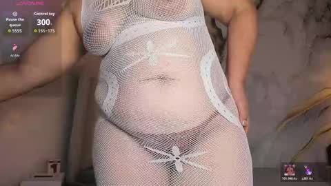 Lucy online show from 02-21-26, 12:17