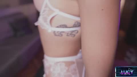 Snapshot of lucyallenx chatting on 12-11-24, 11:54 Lucy Alien online show from 12-11-24, 11:54