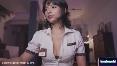 Snapshot of lucyallenx chatting on 12-13-24, 03:16 Lucy Alien online show from 12-13-24, 03:16