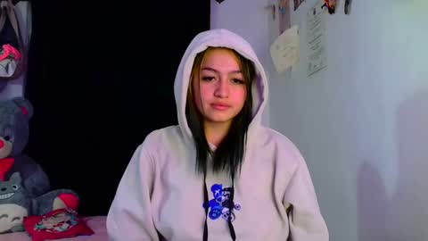 LUCIA  online show from 12-10-24, 01:22