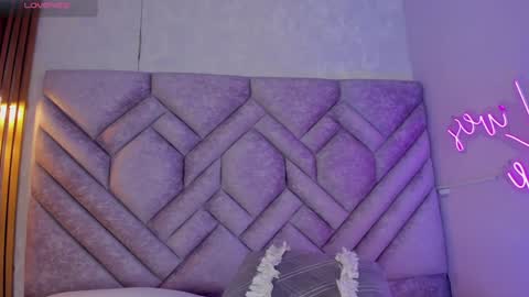 Snapshot of lucyvega4 chatting on 12-02-24, 05:59 Lucy online show from 12-02-24, 05:59