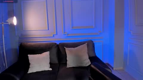 Lucy online show from 11-07-25, 08:09