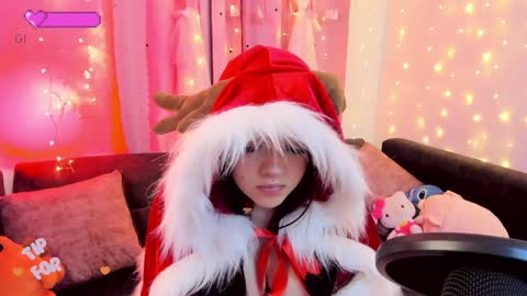 LUCYY FROM HOME  online show from 12-24-24, 02:10