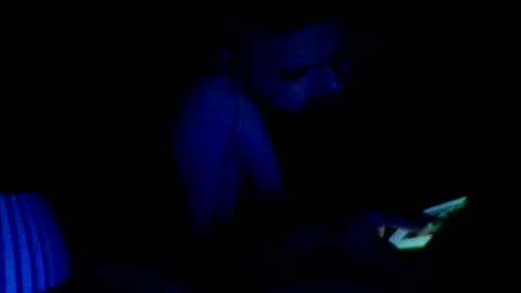 Snapshot of luffray chatting on 02-11-26, 01:43 luffray online show from 02-11-26, 01:43