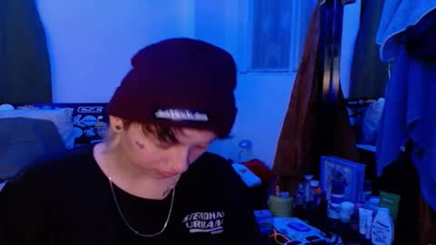 lugiiz05_ online show from 11-16-25, 03:23