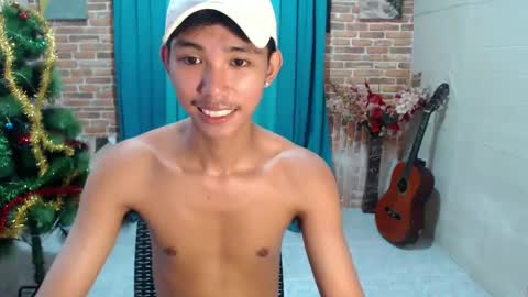 lui_the_fucker online show from 12-26-24, 04:43