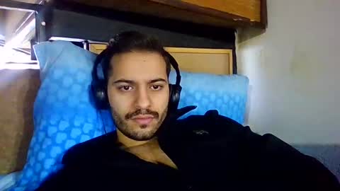 luigi281996 online show from 12-31-24, 01:19