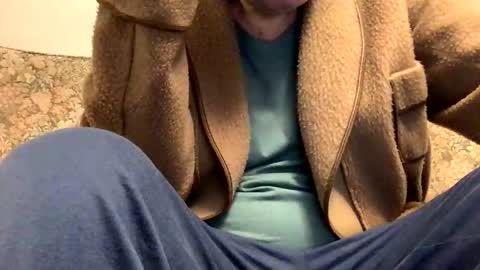 Snapshot of luigir51zas chatting on 12-16-25, 09:09 Luis online show from 12-16-25, 09:09