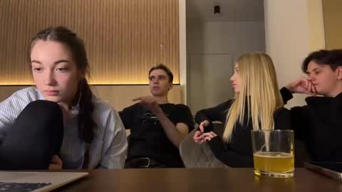 Luis and Alina online show from 01-12-25, 08:47