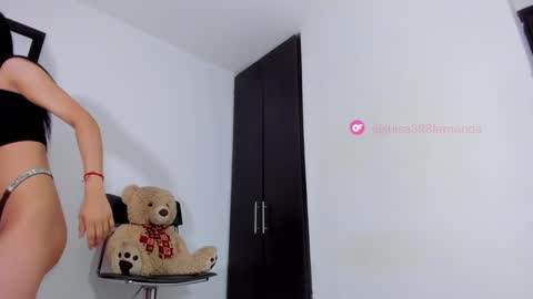 Snapshot of luisa_summer2 chatting on 03-02-25, 04:21   Luisa Fernanda  online show from 03-02-25, 04:21