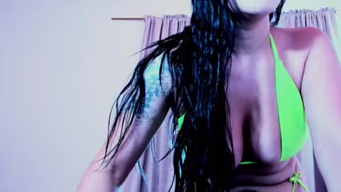 Snapshot of luisaa_diaz_ chatting on 02-09-26, 04:22 Luisa Diaz online show from 02-09-26, 04:22