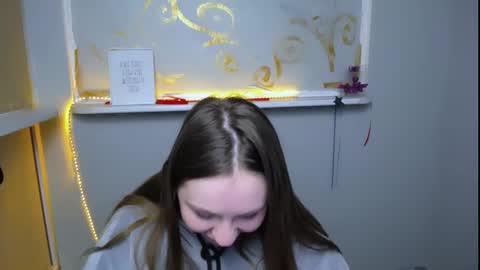 Snapshot of luizaheems_ chatting on 01-23-25, 11:15 Luiza online show from 01-23-25, 11:15