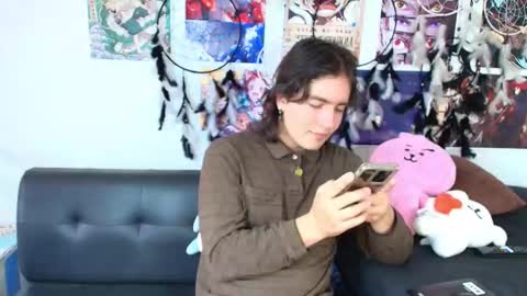 Snapshot of lukashollow chatting on 10-04-25, 05:00 lukas 3 online show from 10-04-25, 05:00