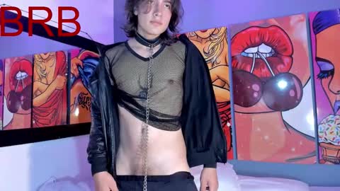 Snapshot of lukashollow chatting on 10-10-25, 03:44 lukas 3 online show from 10-10-25, 03:44