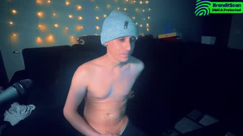 Snapshot of lukatripp chatting on 12-13-24, 05:27 lukatripp online show from 12-13-24, 05:27