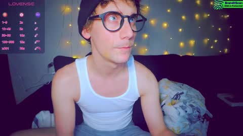 Snapshot of lukatripp chatting on 02-28-25, 12:31 lukatripp online show from 02-28-25, 12:31