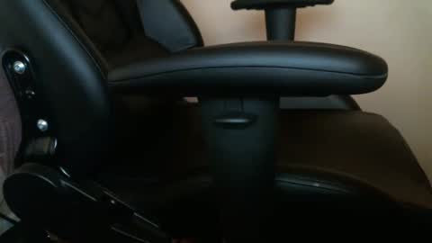 luke7711 online show from 12-31-24, 12:54